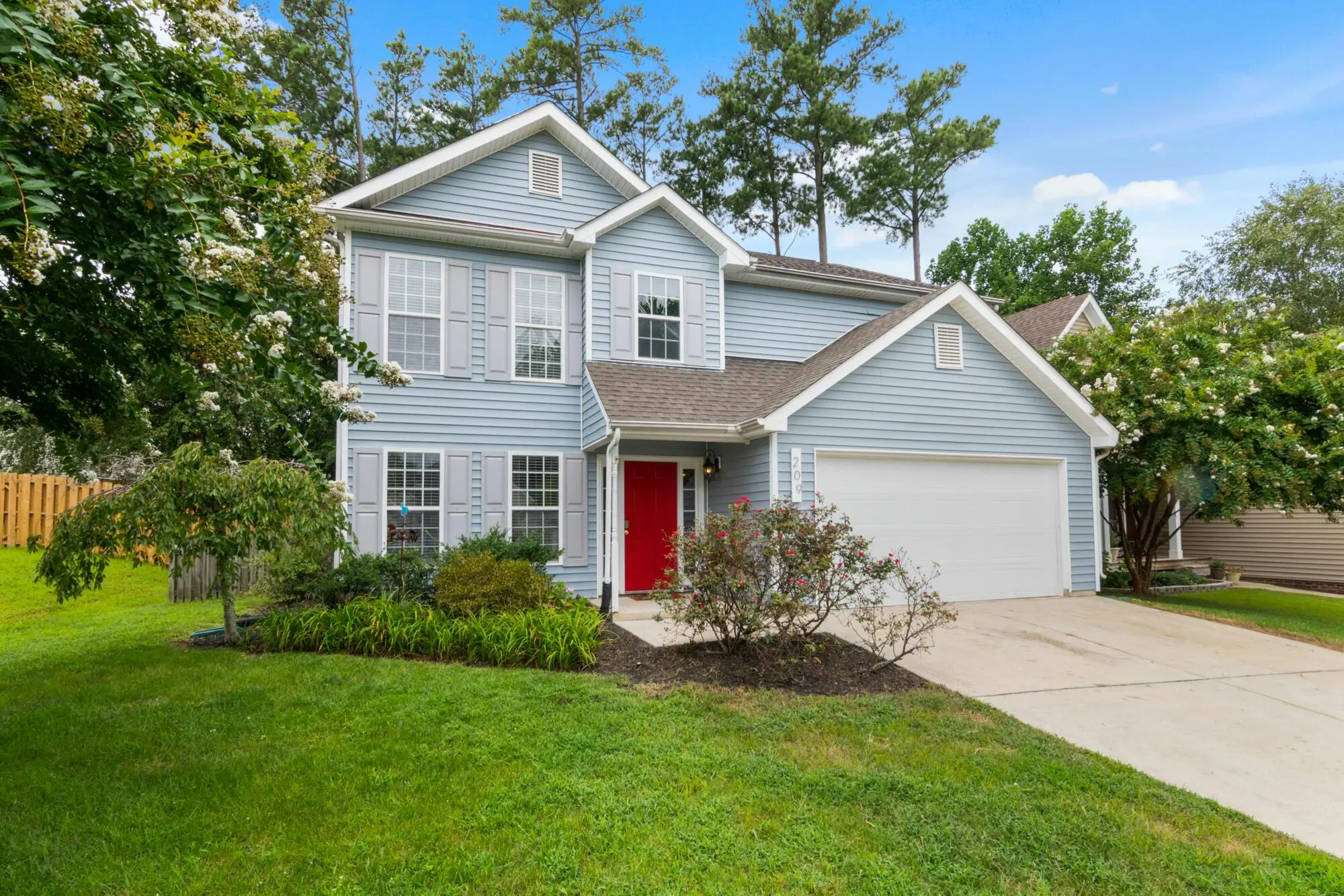 Effective Real Estate Marketing Strategies: Reaching Your Target Audience in Davie, FL